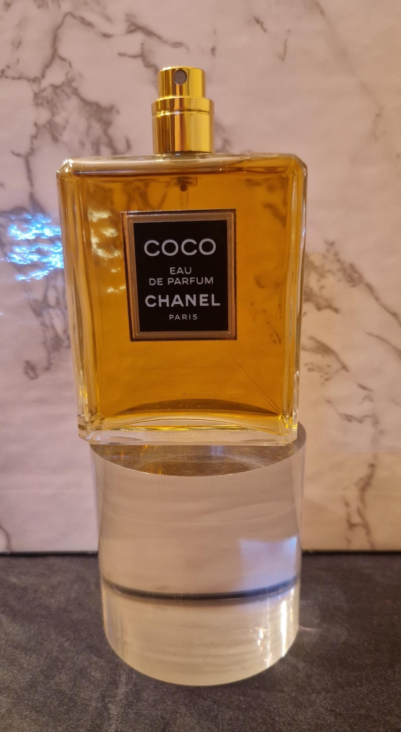 il_794xN.8166203878_tsk2.jpg Vintage Eau de Parfum - Image 1